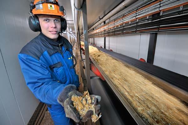 sentuntee_kuopion_energialaitos_tuotantolaitos_bioenergia_ihmiset_33-1